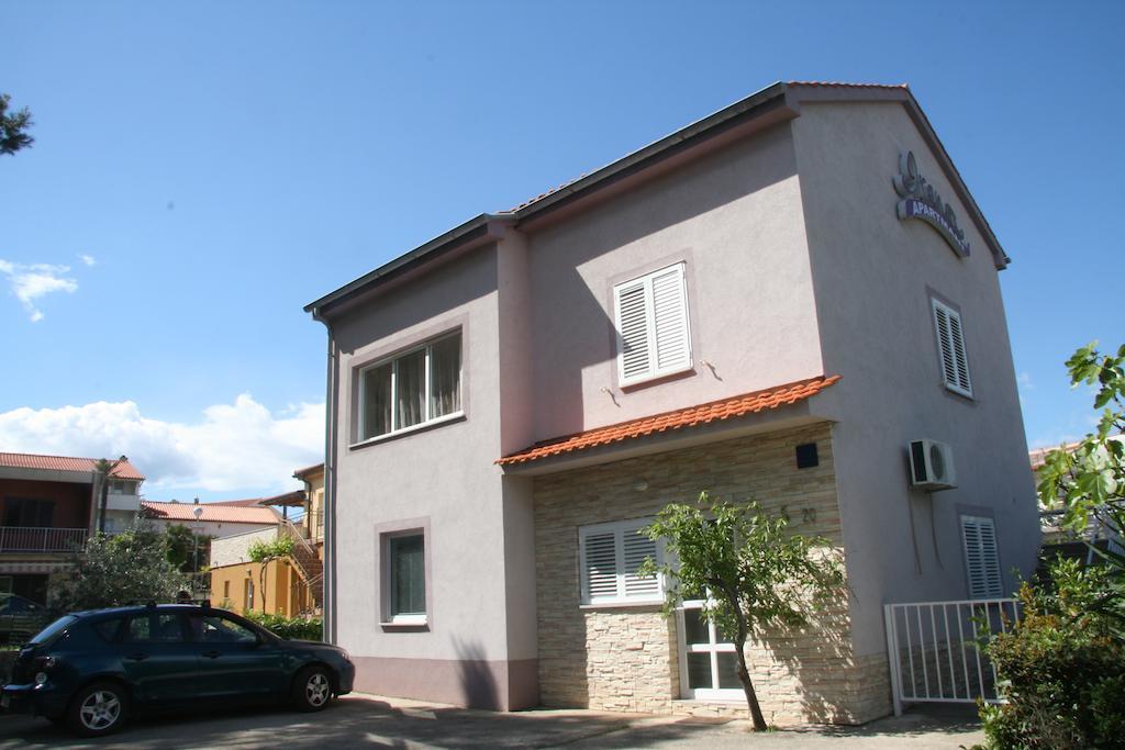 Apartments Irena Krk Krk Town Luaran gambar